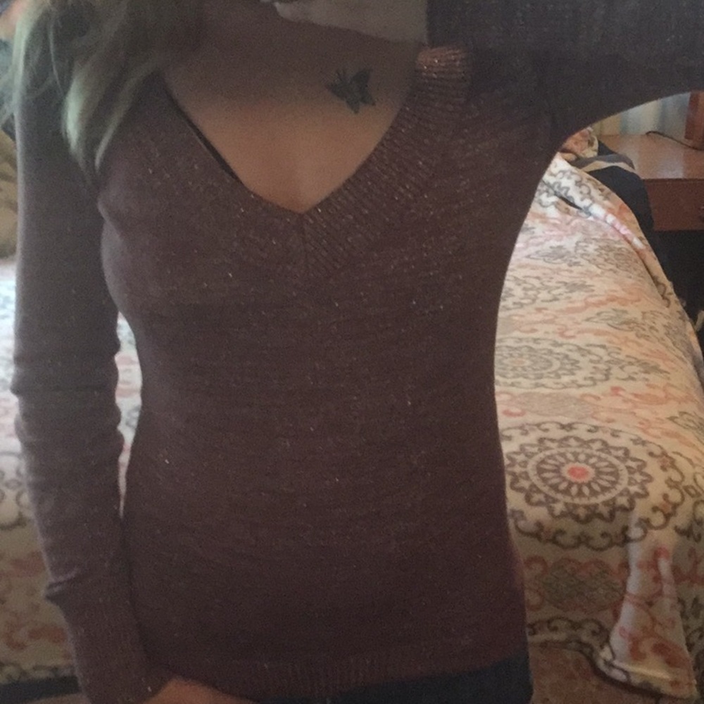 Express Sweater - Picture 3 of 8